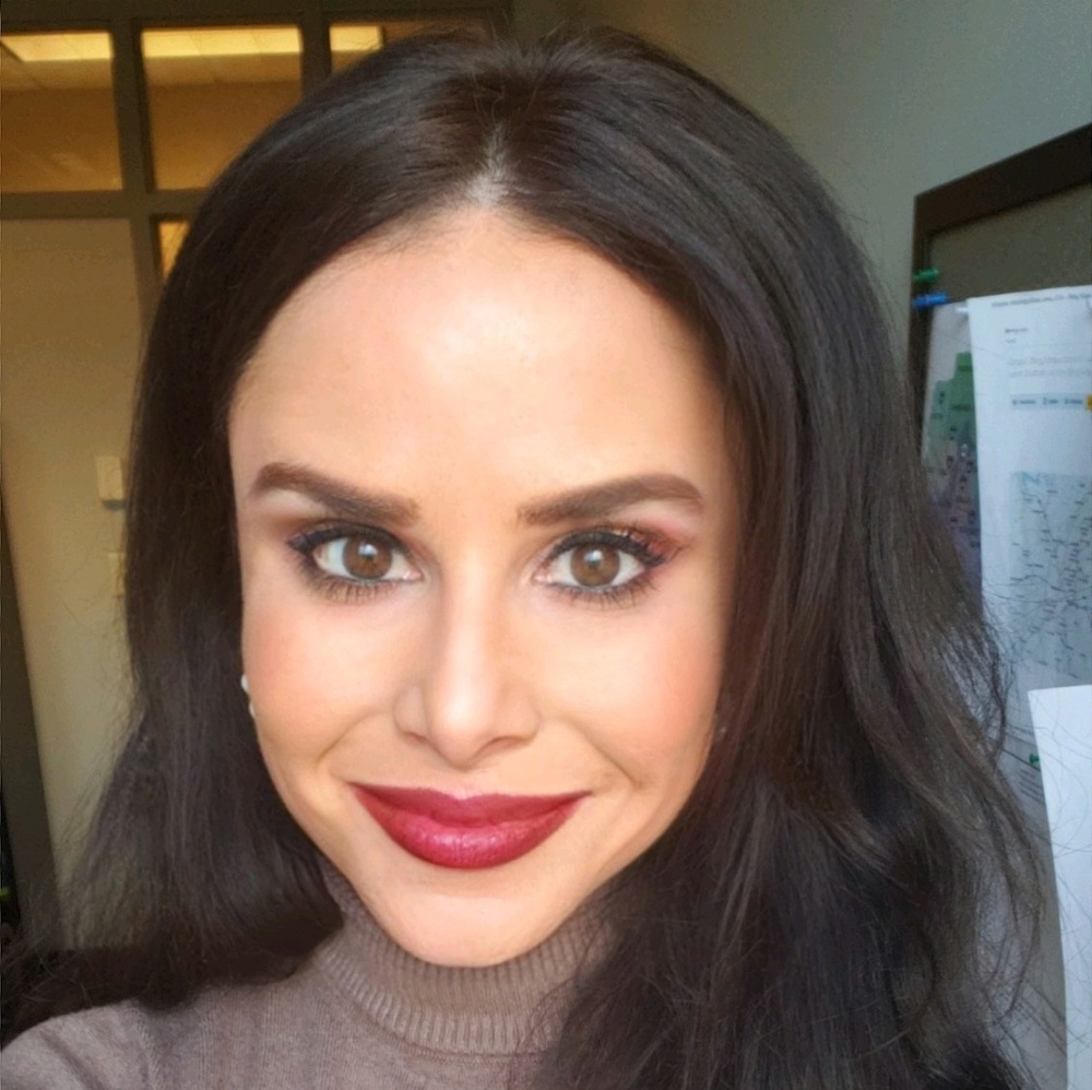 Meet your Posher, Jennifer